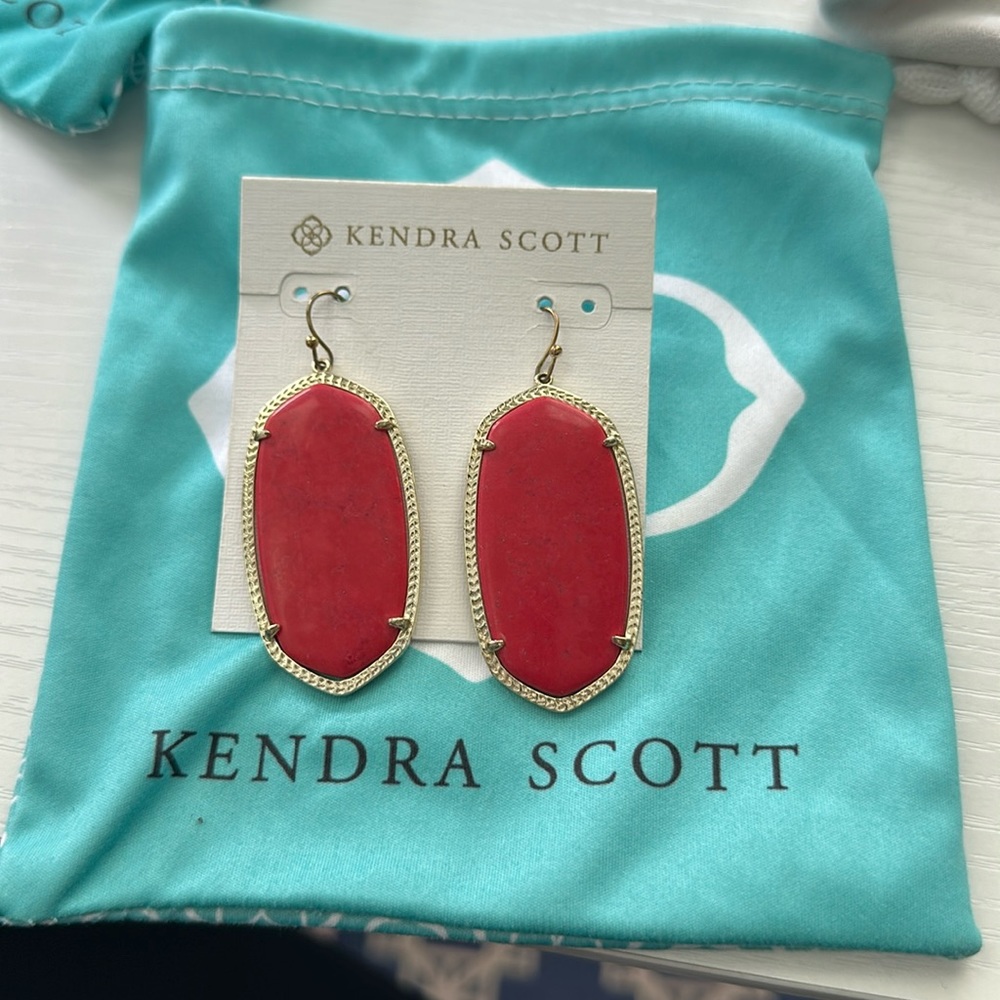 Kendra Scott Elle Earrings - Red Marble